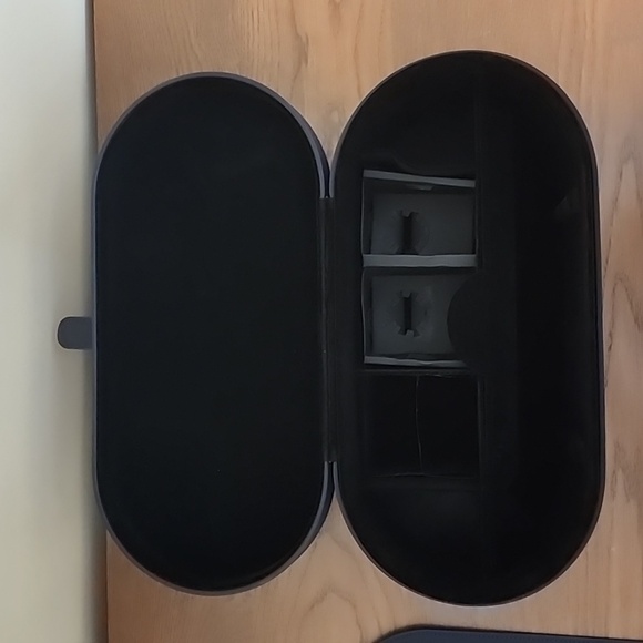 New Dyson Airwrap Presentation Case - Picture 3 of 6